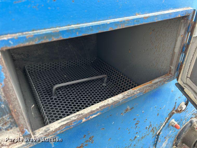 image for item ET3347 USF Blastrac sand blaster