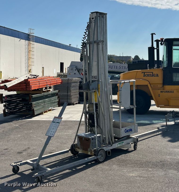 image for item ET3351 Genie PLC-36 vertical lift