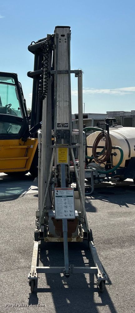 image for item ET3351 Genie PLC-36 vertical lift