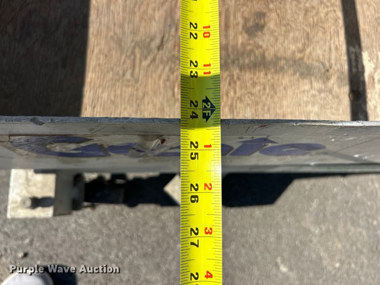 image for item ET3351 Genie PLC-36 vertical lift