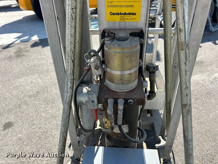 image for item ET3351 Genie PLC-36 vertical lift