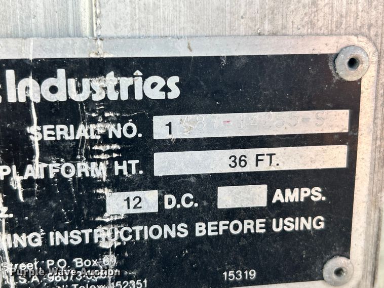 image for item ET3351 Genie PLC-36 vertical lift