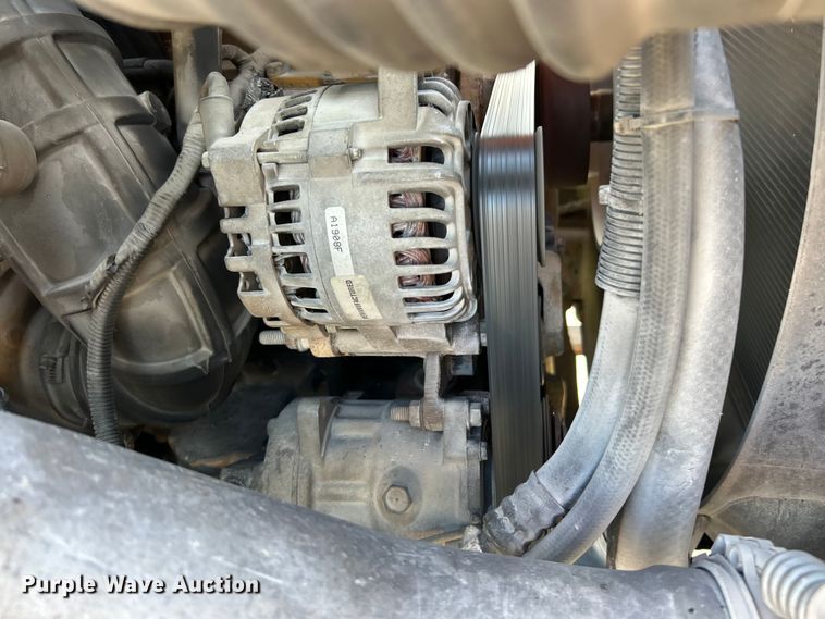 image for item ET3353 2000 Ford F750 dump truck