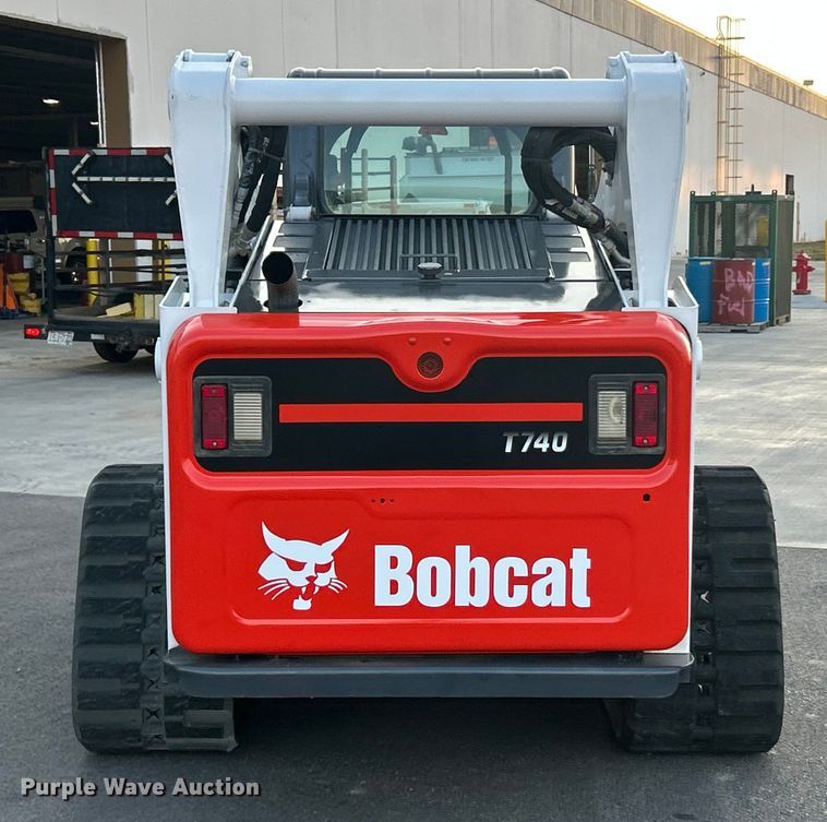image for item ET3354 2019 Bobcat T740 tracked skid steer loader