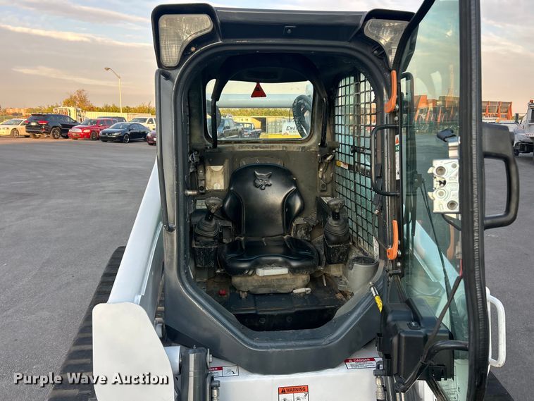 image for item ET3354 2019 Bobcat T740 tracked skid steer loader