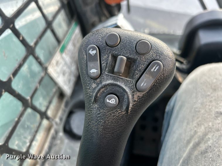 image for item ET3354 2019 Bobcat T740 tracked skid steer loader