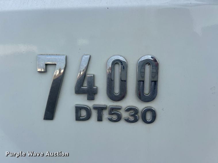 image for item ET3355 2004 International 7400 sewer jetter truck