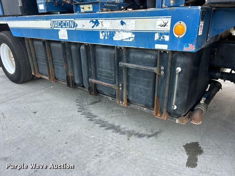 image for item ET3355 2004 International 7400 sewer jetter truck