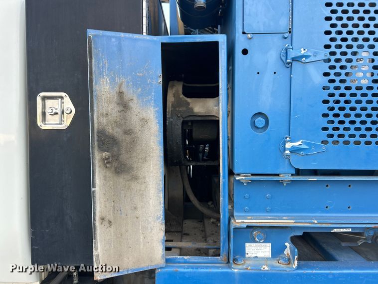 image for item ET3355 2004 International 7400 sewer jetter truck