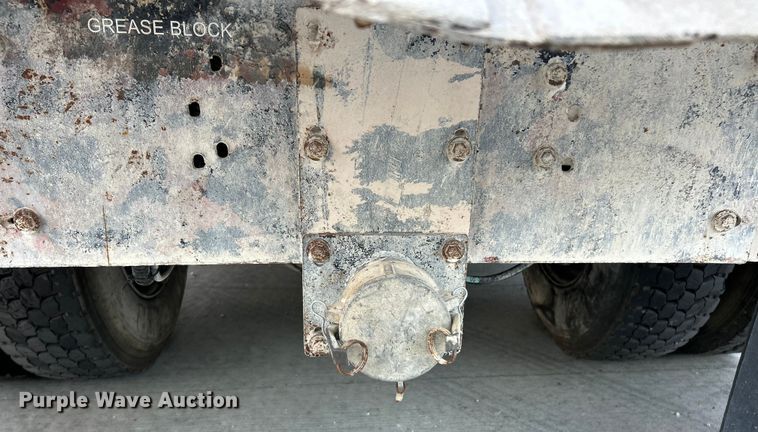 image for item ET3355 2004 International 7400 sewer jetter truck