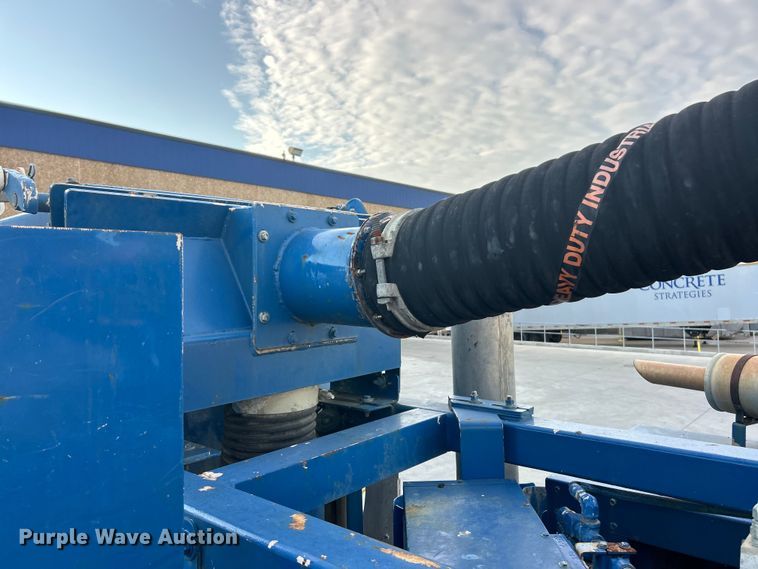 image for item ET3355 2004 International 7400 sewer jetter truck