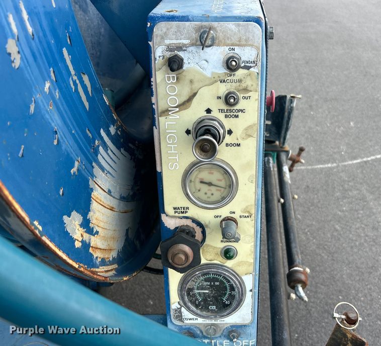 image for item ET3355 2004 International 7400 sewer jetter truck