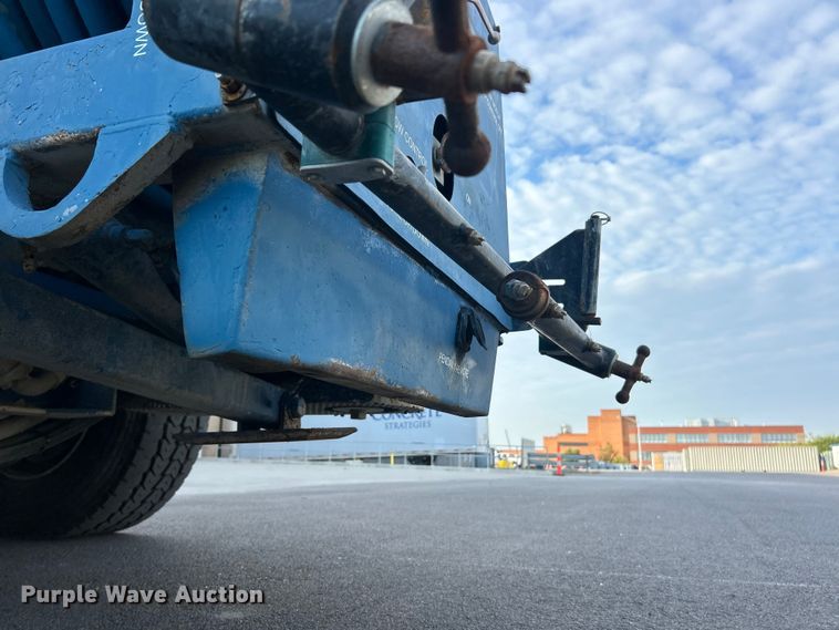 image for item ET3355 2004 International 7400 sewer jetter truck