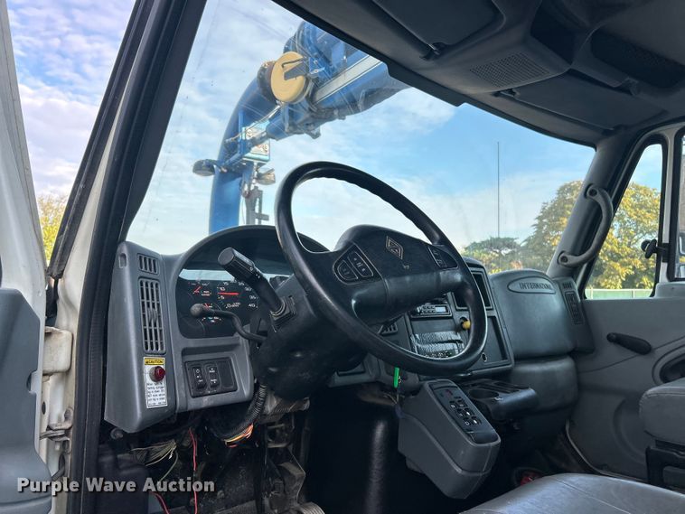 image for item ET3355 2004 International 7400 sewer jetter truck