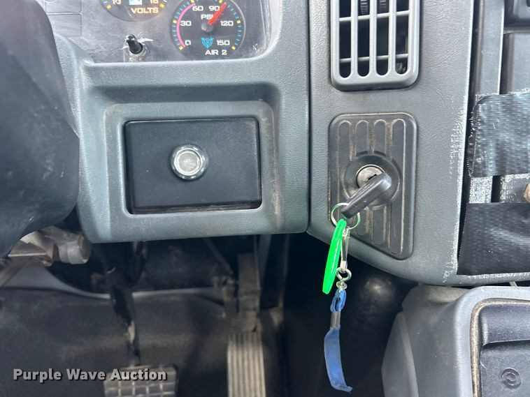 image for item ET3355 2004 International 7400 sewer jetter truck