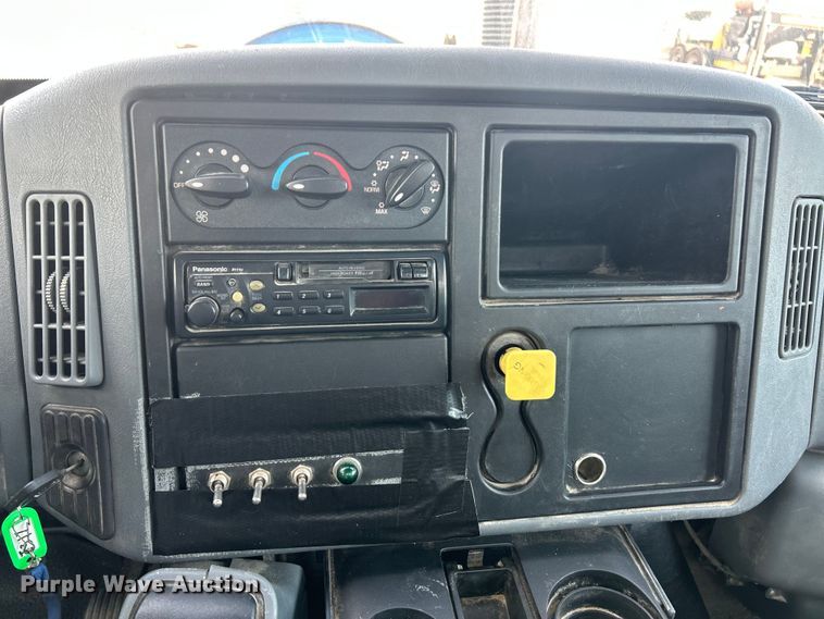 image for item ET3355 2004 International 7400 sewer jetter truck