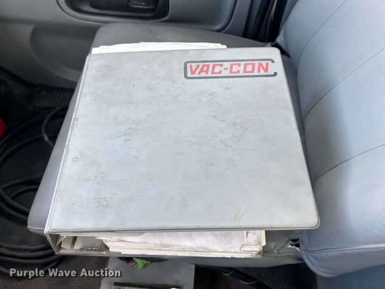 image for item ET3355 2004 International 7400 sewer jetter truck