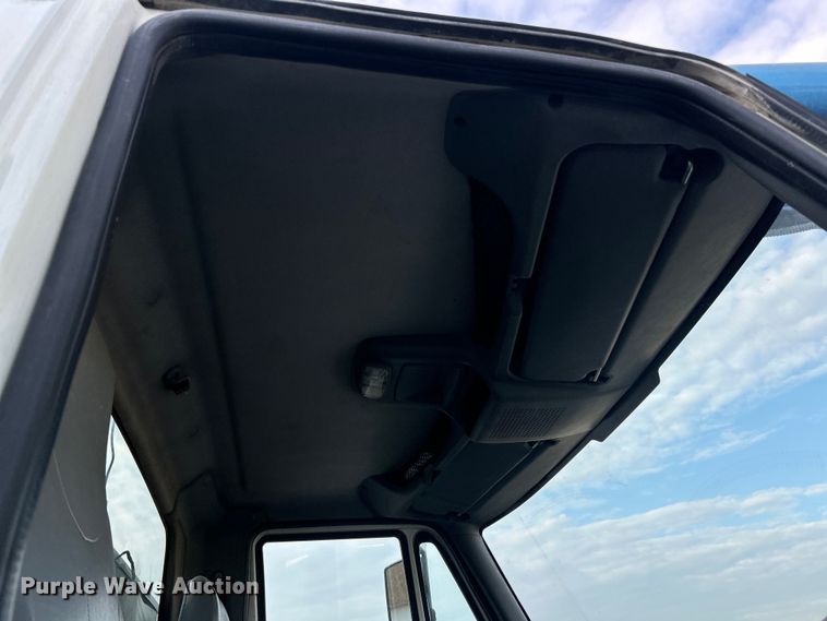 image for item ET3355 2004 International 7400 sewer jetter truck