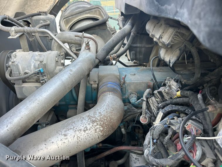 image for item ET3355 2004 International 7400 sewer jetter truck