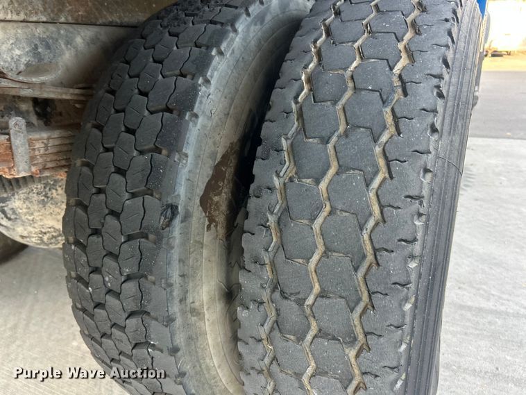 image for item ET3355 2004 International 7400 sewer jetter truck