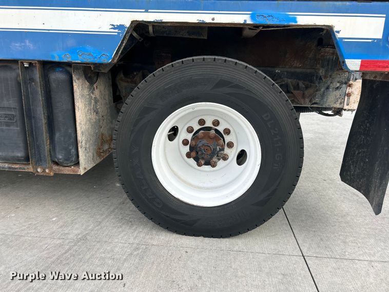 image for item ET3355 2004 International 7400 sewer jetter truck