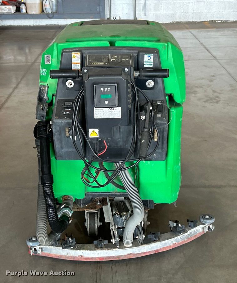 image for item ET3363 Tennant 5680 floor scrubber
