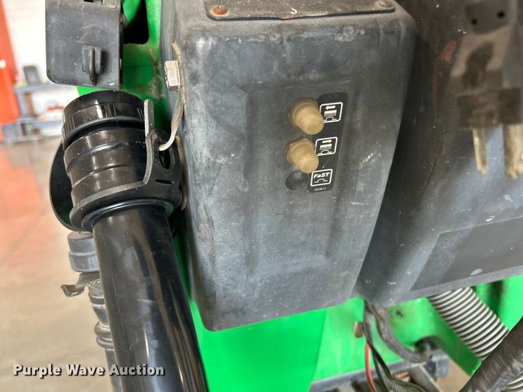 image for item ET3363 Tennant 5680 floor scrubber