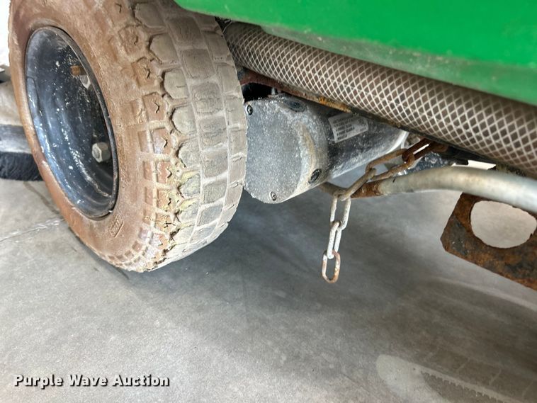 image for item ET3363 Tennant 5680 floor scrubber