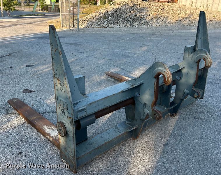 image for item ET3367 JRB wheel loader forks