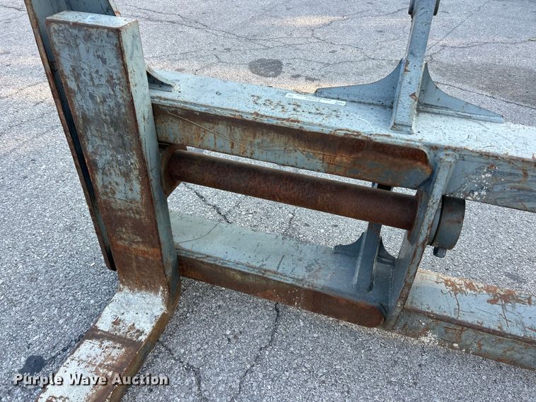 image for item ET3367 JRB wheel loader forks