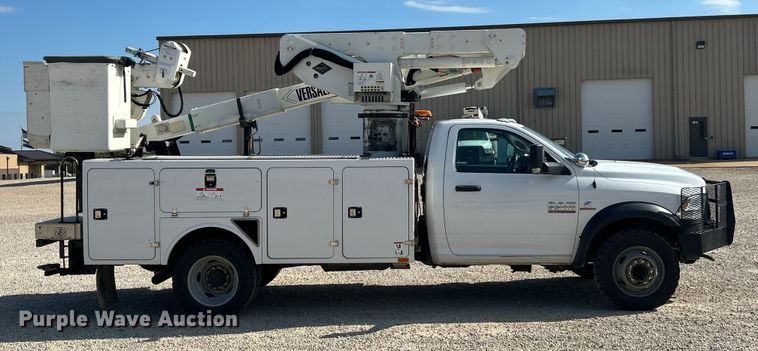 CAMIóN CON CANASTILLA 2018 RAM VERSALIFT