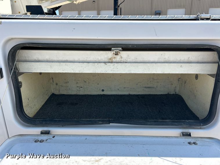 image for item ET3376 2018 RAM 5500HD bucket truck