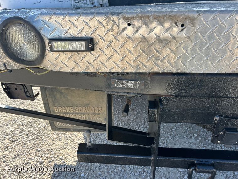 image for item ET3376 2018 RAM 5500HD bucket truck