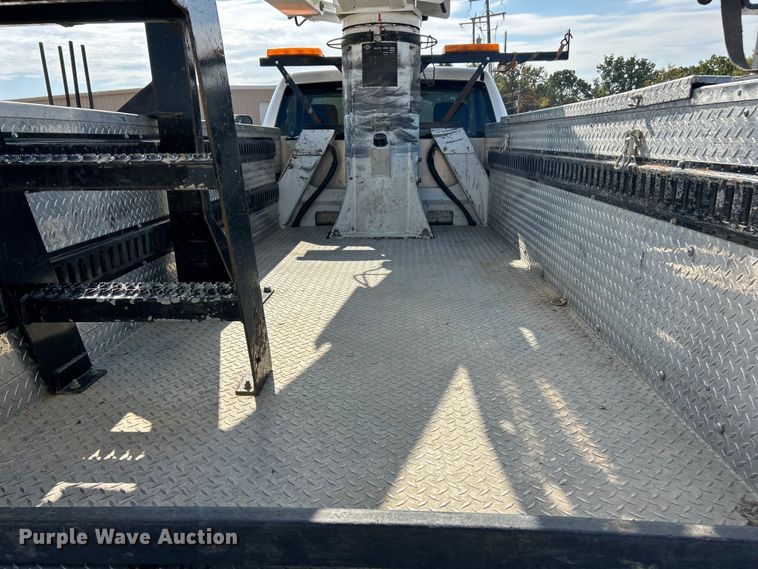 image for item ET3376 2018 RAM 5500HD bucket truck