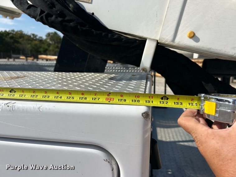 image for item ET3376 2018 RAM 5500HD bucket truck