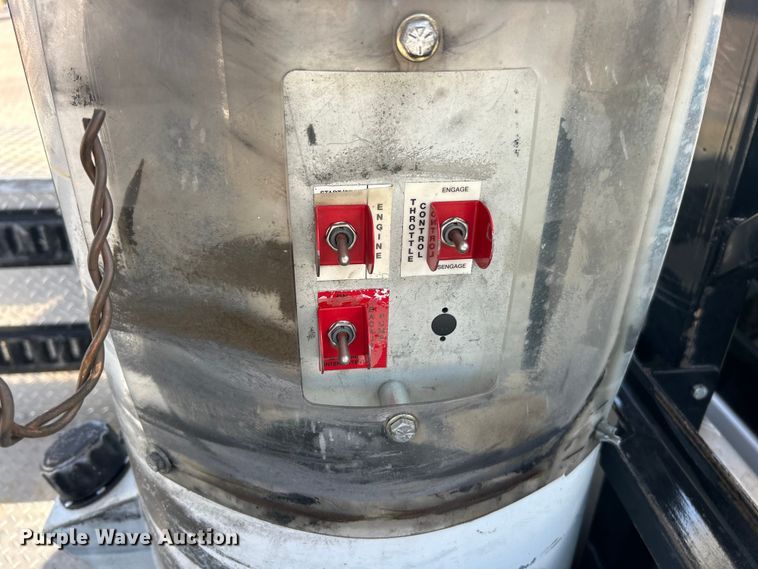 image for item ET3376 2018 RAM 5500HD bucket truck