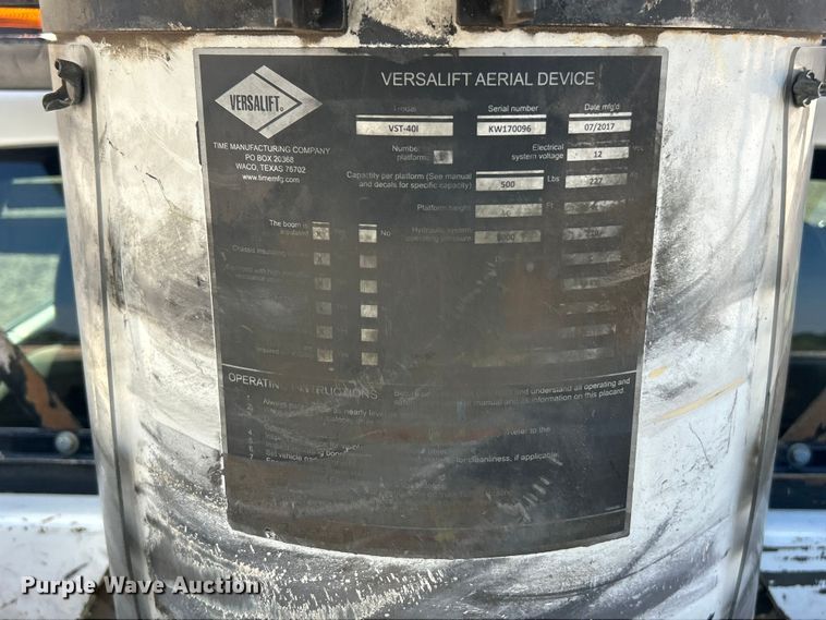 image for item ET3376 2018 RAM 5500HD bucket truck