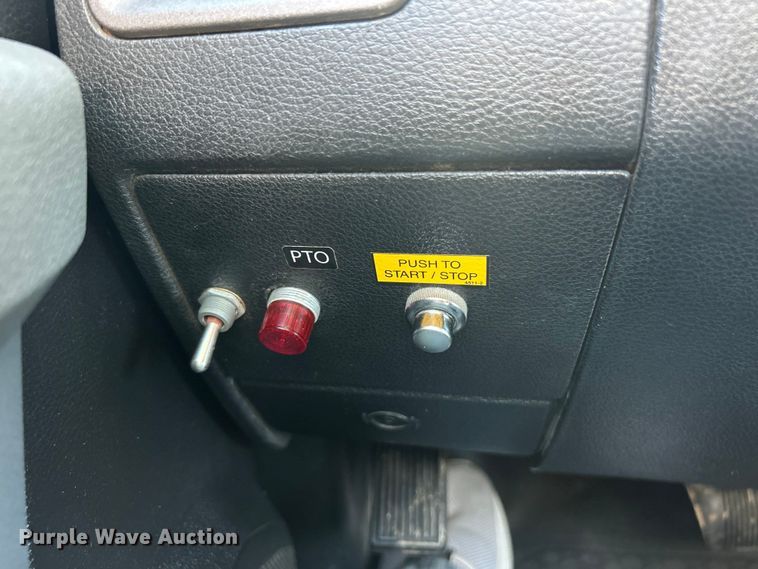 image for item ET3376 2018 RAM 5500HD bucket truck