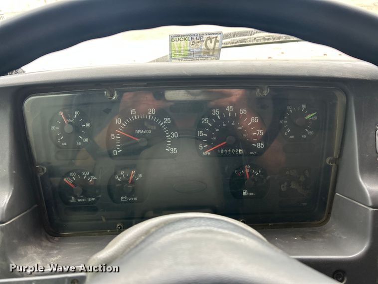 image for item ET3380 2000 Sterling Truck LT8500 