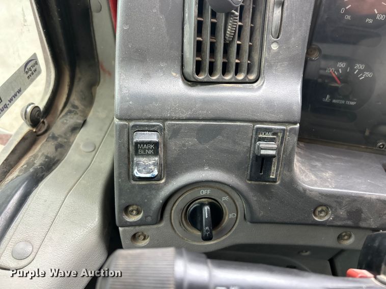 image for item ET3380 2000 Sterling Truck LT8500 