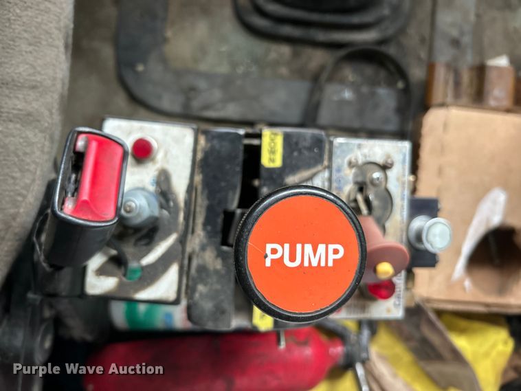 image for item ET3380 2000 Sterling Truck LT8500 