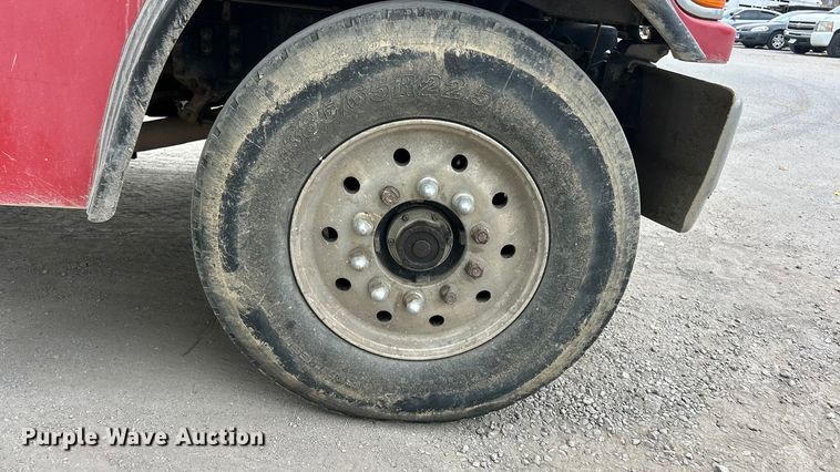 image for item ET3380 2000 Sterling Truck LT8500 