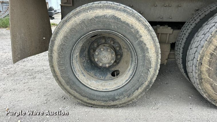 image for item ET3380 2000 Sterling Truck LT8500 