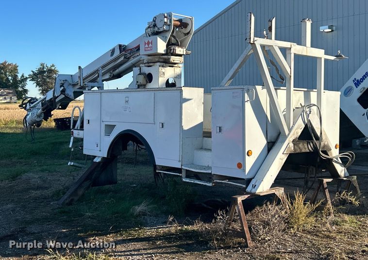 image for item ET3493 Eusco 156A2 digger derrick truck bed