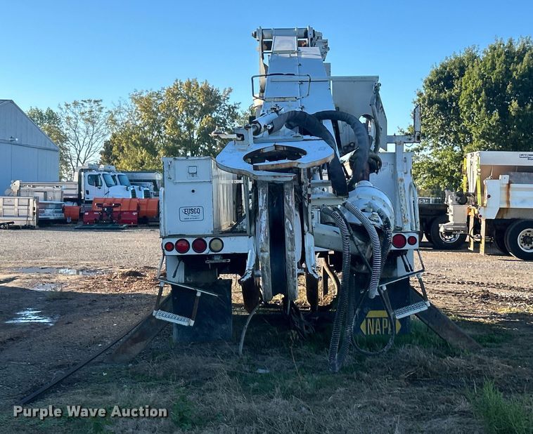 image for item ET3493 Eusco 156A2 digger derrick truck bed