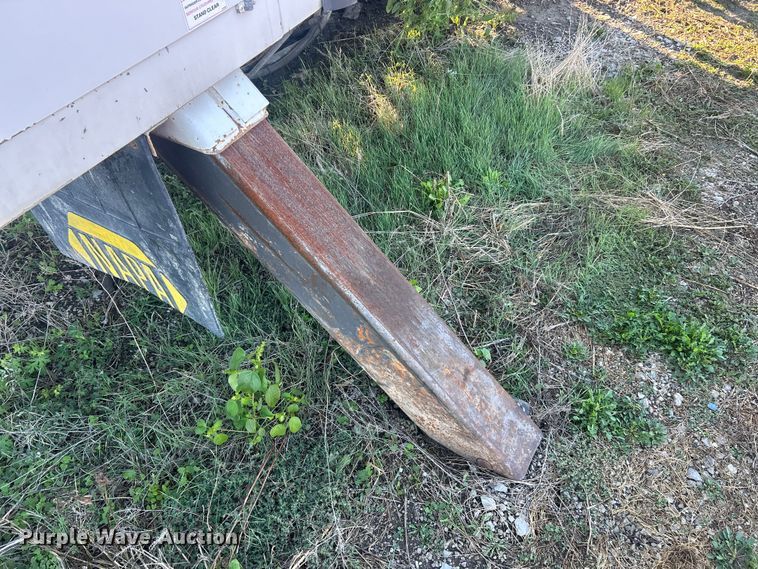 image for item ET3493 Eusco 156A2 digger derrick truck bed