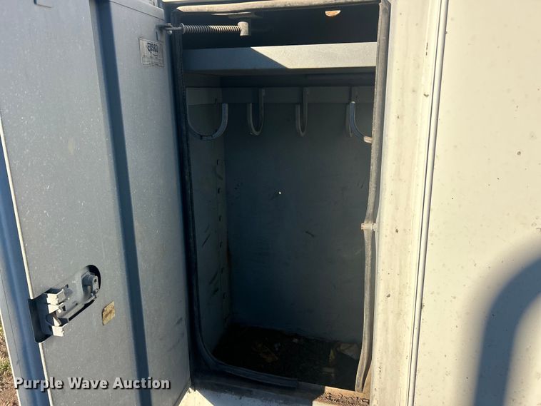 image for item ET3493 Eusco 156A2 digger derrick truck bed