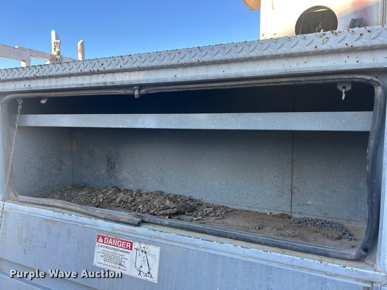 image for item ET3493 Eusco 156A2 digger derrick truck bed