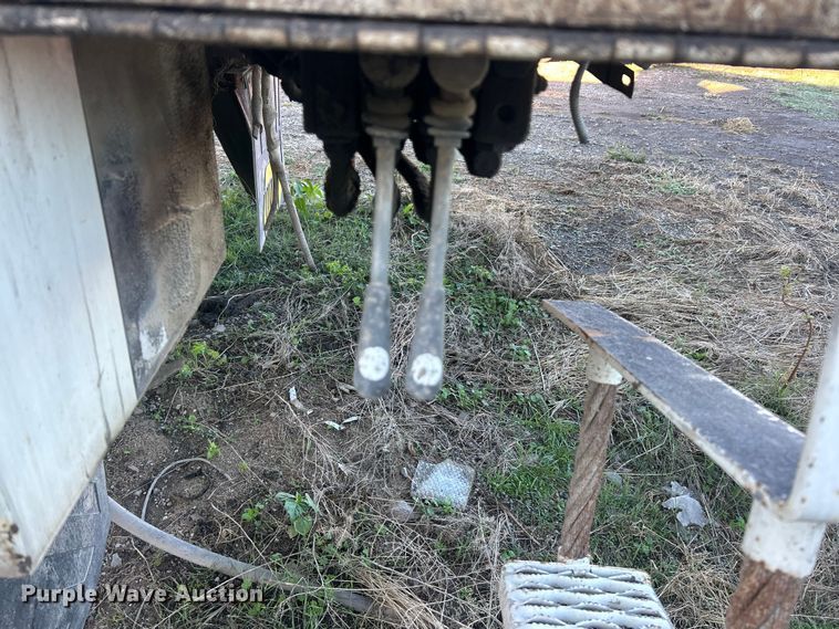 image for item ET3493 Eusco 156A2 digger derrick truck bed