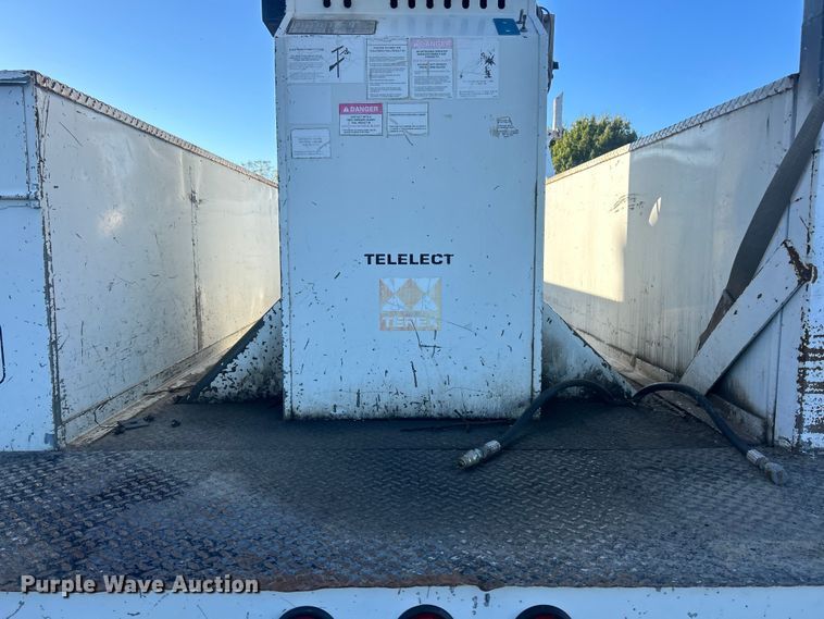 image for item ET3493 Eusco 156A2 digger derrick truck bed